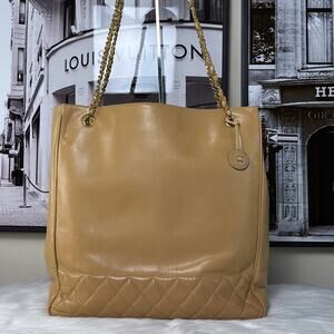 AUTHENTIC Chanel Tote Shoulder Bag Matelasse Beige Lamb Skin